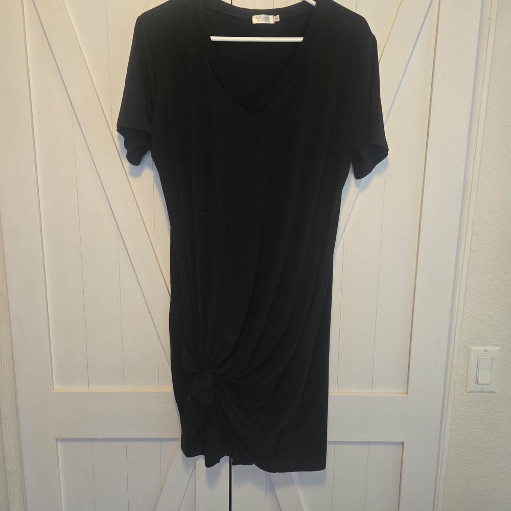Black V-Neck Sheath Mini Dress